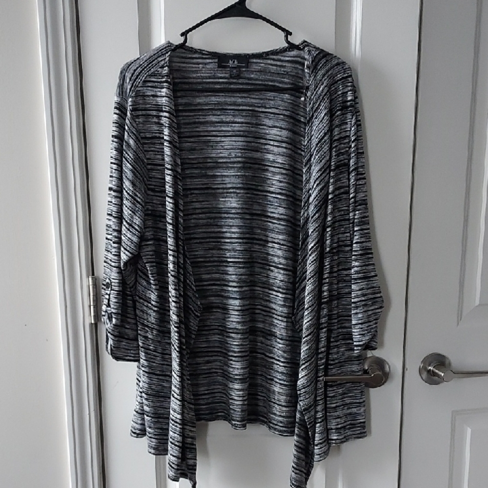 AGB Women's Black and Gray Striped Cardigan 2x